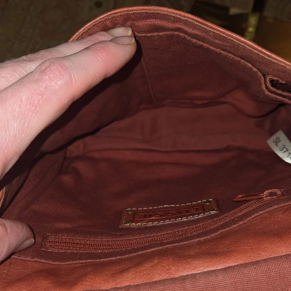 Fossil Brown Leather Crossbody Bag GUC - Picture 9 of 12